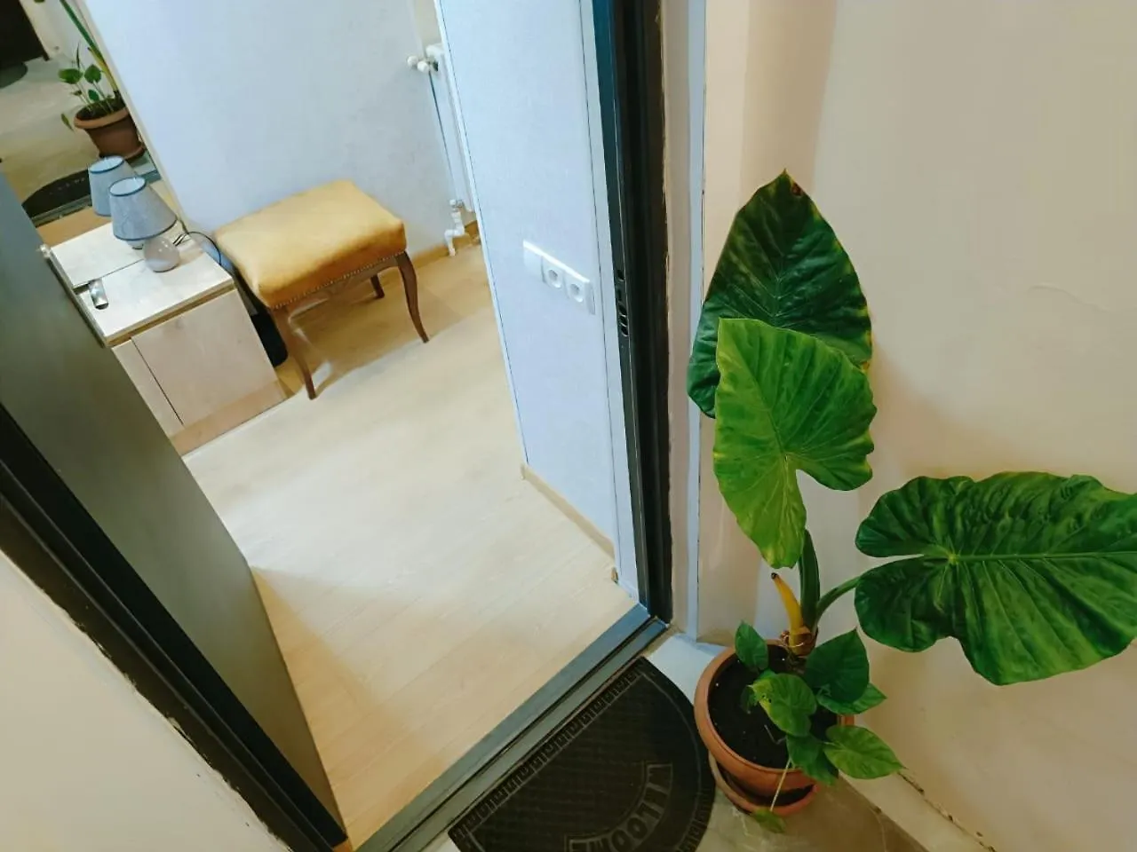 New Apartment Barnaba Close To Holiday Inn Тбилиси 0*,