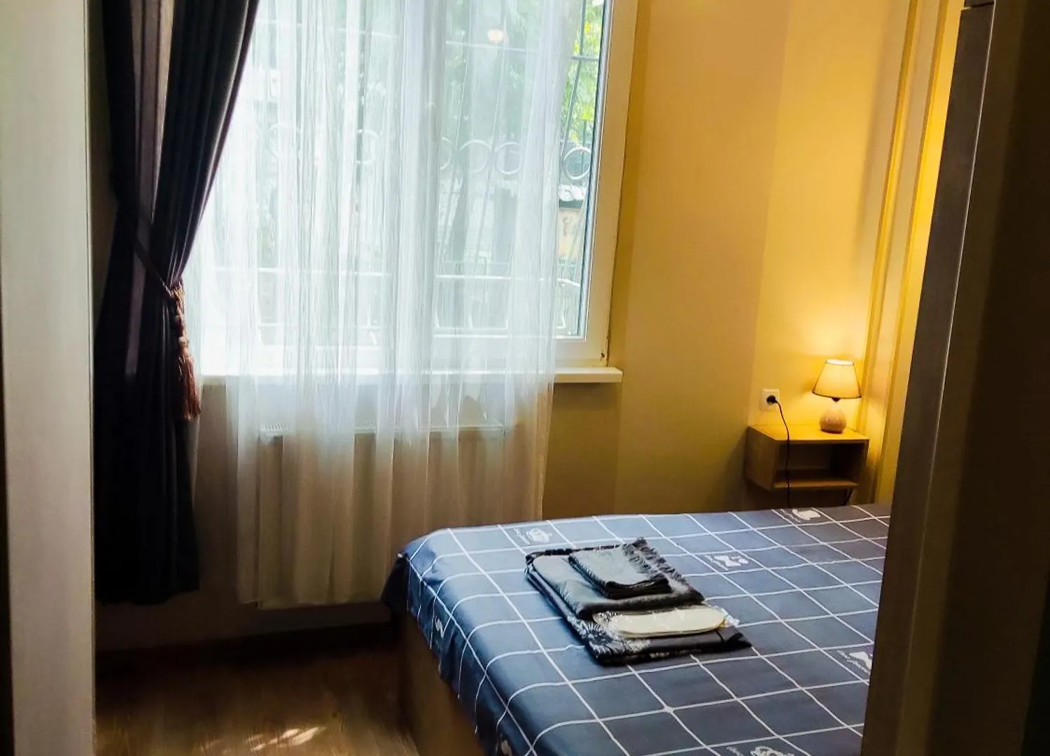 New Apartment Barnaba Close To Holiday Inn Тбилиси